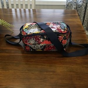 Vera Bradley insulated lunch bag